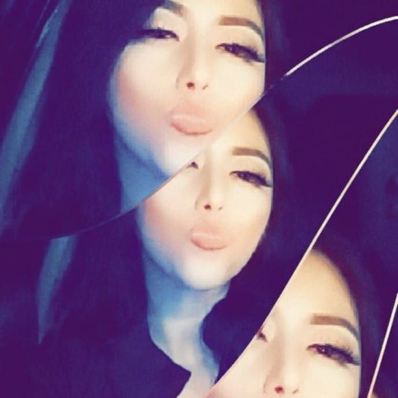 Meet your Posher, Marlene - Picture 1 of 1